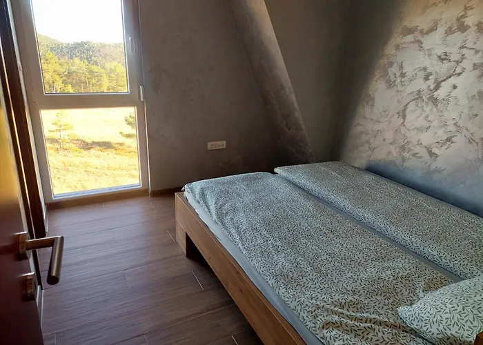 Divci Tron 10 Апартаменты