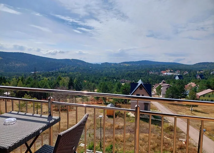 Divci Tron 10 Апартаменты